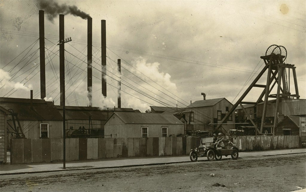 p69 by Huntly Collieries.JPG